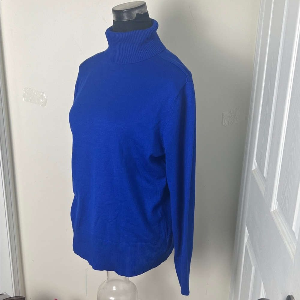 Cable & Gauge Royal Blue Turtleneck Sweater - Picture 4 of 10